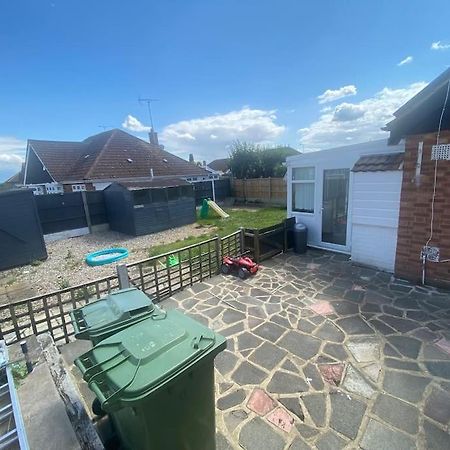 Spacious 4 Bedroom House Billericay Luaran gambar