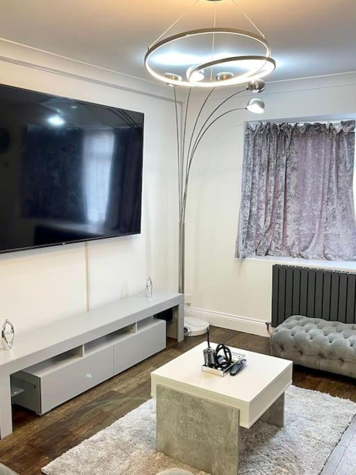 Spacious 4 Bedroom House Billericay Luaran gambar