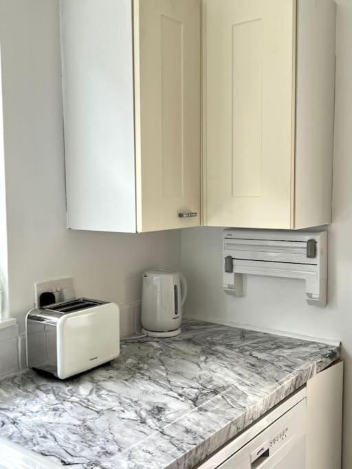 Spacious 4 Bedroom House Billericay Luaran gambar